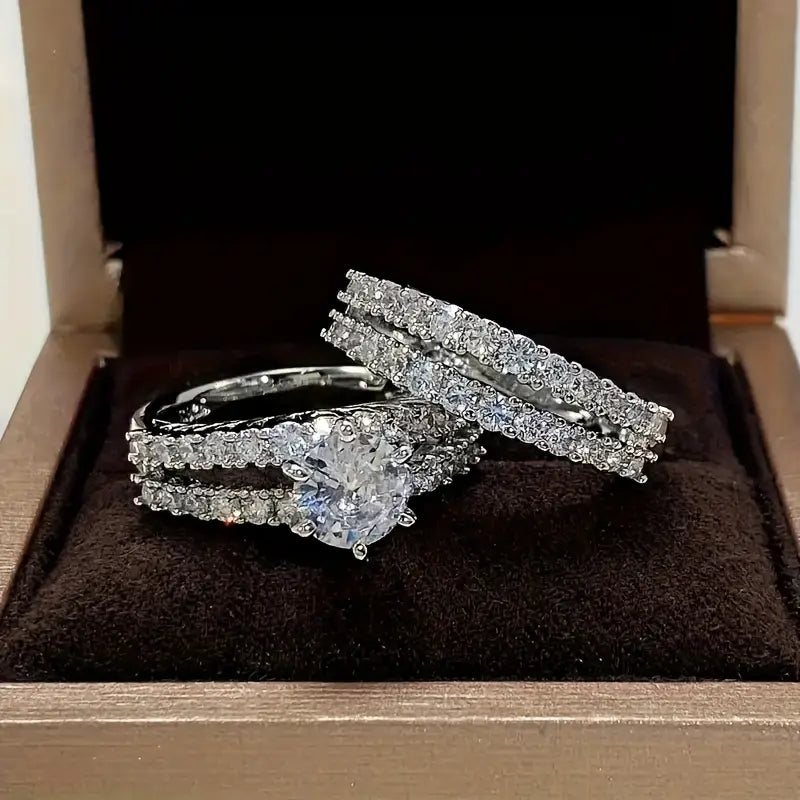 Conjunto de Anéis de Cor Ouro Elegante Radiância Eterna
