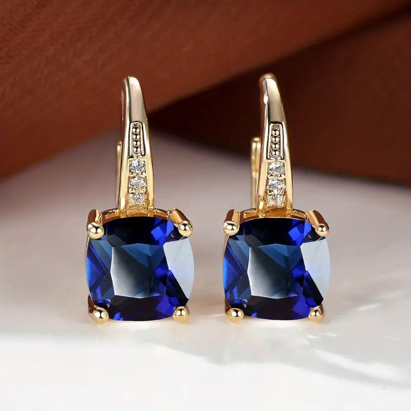 Brincos de Aro de Pedra Mística Elegante na Cor Ouro