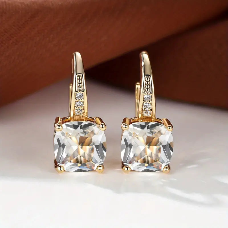 Brincos de Aro de Pedra Mística Elegante na Cor Ouro