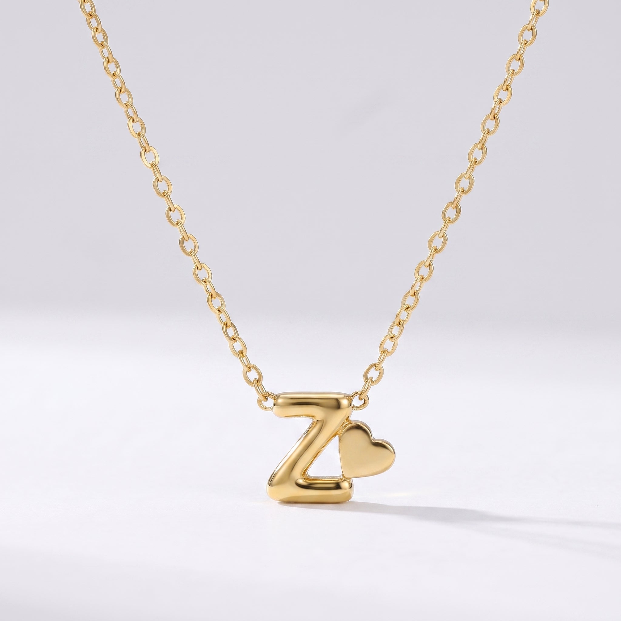 Colar Letra Coração Dourado