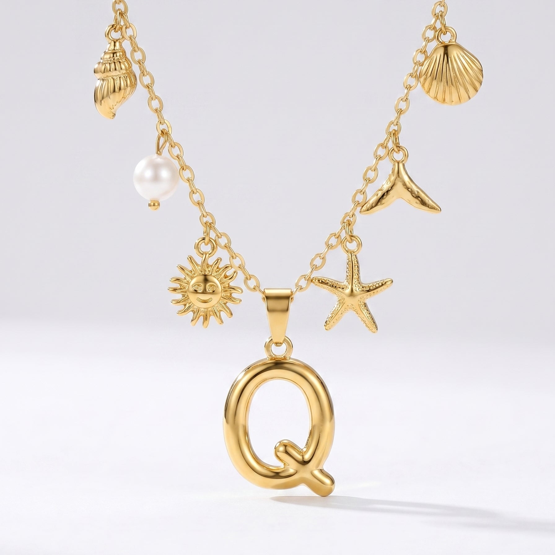 Colar Letra Oceano Dourado