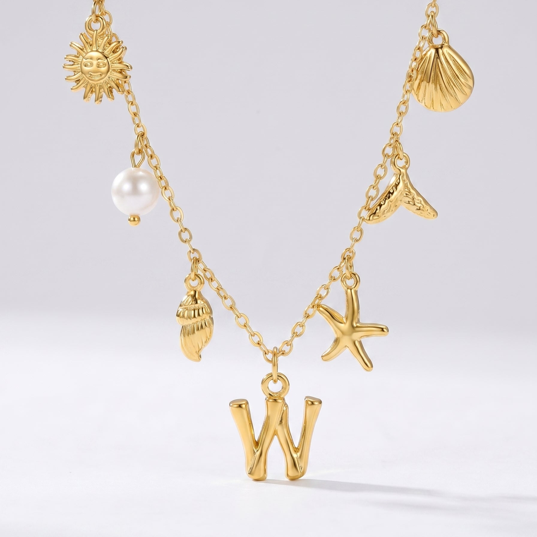 Colar Letra Oceano Dourado