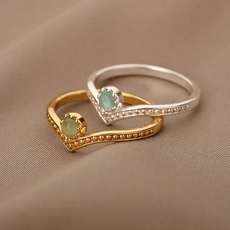 Anel de Coroa de Opala em Forma de Gota de Água Elegante de Cor Ouro