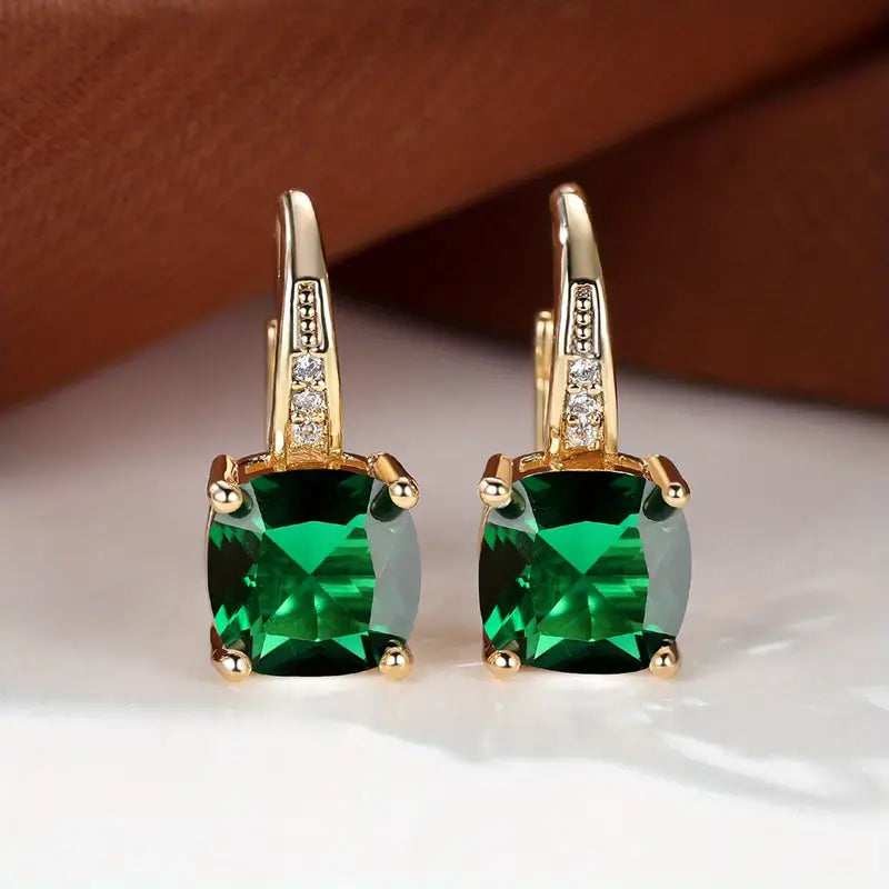 Brincos de Aro de Pedra Mística Elegante na Cor Ouro